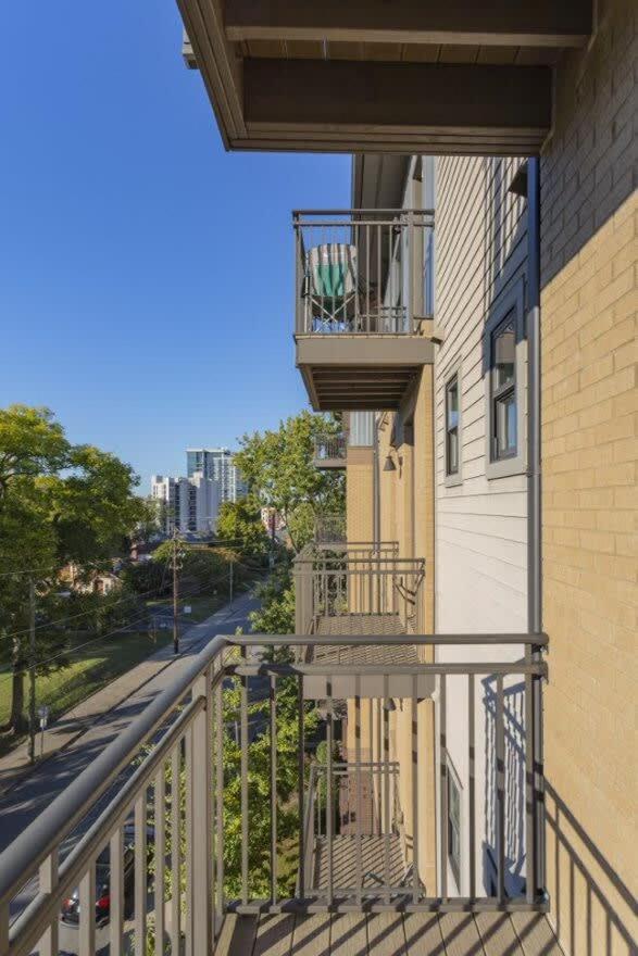 Cozysuites Musicrow Astonishing Studio With Free Parking 38 Nashville Eksteriør bilde